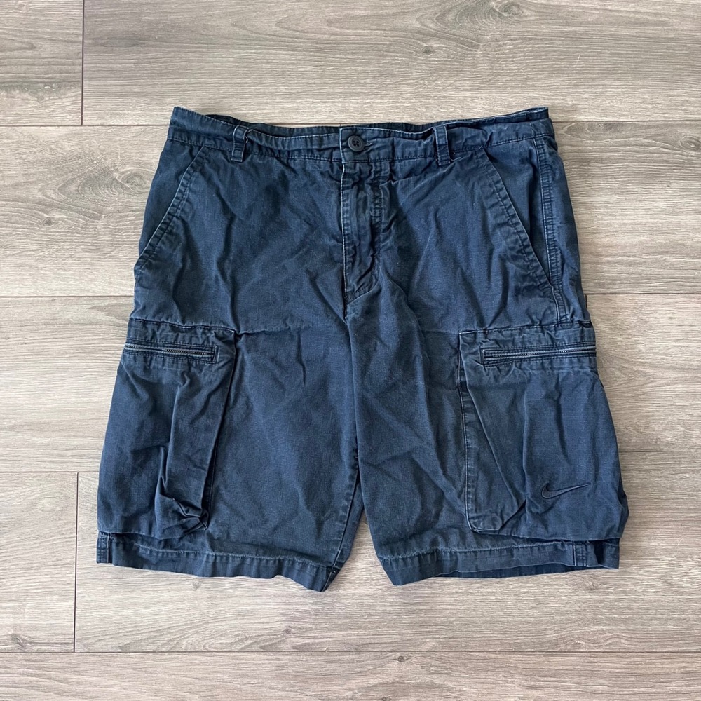 Nike Mens Navy Blue Ripstop Cargo Shorts Size 32 M Embroidered Swoosh Logo